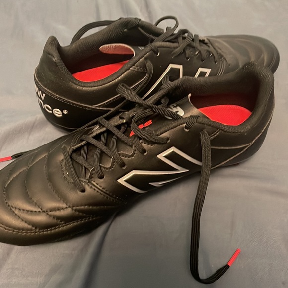 New balance 442 team, firm ground cleats - Picture 4 of 4